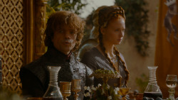 extant_GameOfThrones_4x02-TheLionAndTheRose_4908