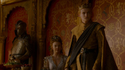 extant_GameOfThrones_4x02-TheLionAndTheRose_4919