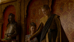 extant_GameOfThrones_4x02-TheLionAndTheRose_4934