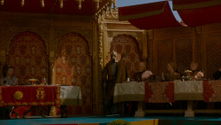 extant_GameOfThrones_4x02-TheLionAndTheRose_4941