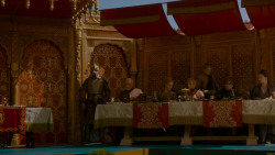 extant_GameOfThrones_4x02-TheLionAndTheRose_4946