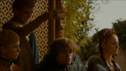 extant_GameOfThrones_4x02-TheLionAndTheRose_4955