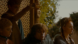 extant_GameOfThrones_4x02-TheLionAndTheRose_4956