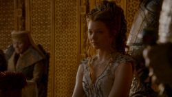 extant_GameOfThrones_4x02-TheLionAndTheRose_4959