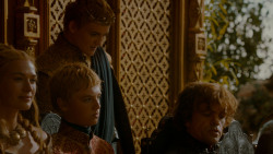extant_GameOfThrones_4x02-TheLionAndTheRose_4974