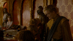 extant_GameOfThrones_4x02-TheLionAndTheRose_4980