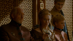 extant_GameOfThrones_4x02-TheLionAndTheRose_4984