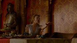 extant_GameOfThrones_4x02-TheLionAndTheRose_4987