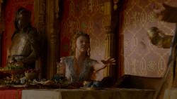 extant_GameOfThrones_4x02-TheLionAndTheRose_4996