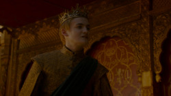 extant_GameOfThrones_4x02-TheLionAndTheRose_5004