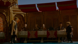 extant_GameOfThrones_4x02-TheLionAndTheRose_5051