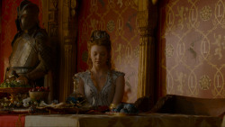 extant_GameOfThrones_4x02-TheLionAndTheRose_5074