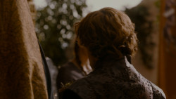 extant_GameOfThrones_4x02-TheLionAndTheRose_5086