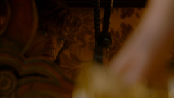 extant_GameOfThrones_4x02-TheLionAndTheRose_5100