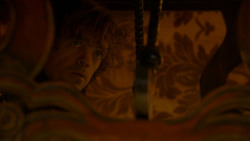 extant_GameOfThrones_4x02-TheLionAndTheRose_5102
