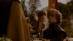 extant_GameOfThrones_4x02-TheLionAndTheRose_5122