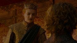 extant_GameOfThrones_4x02-TheLionAndTheRose_5128