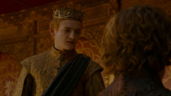 extant_GameOfThrones_4x02-TheLionAndTheRose_5132