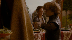 extant_GameOfThrones_4x02-TheLionAndTheRose_5154