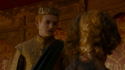 extant_GameOfThrones_4x02-TheLionAndTheRose_5159
