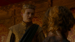 extant_GameOfThrones_4x02-TheLionAndTheRose_5170