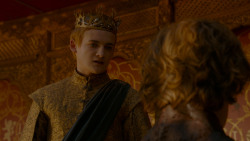extant_GameOfThrones_4x02-TheLionAndTheRose_5171