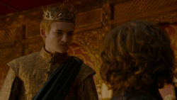 extant_GameOfThrones_4x02-TheLionAndTheRose_5194