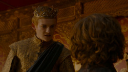 extant_GameOfThrones_4x02-TheLionAndTheRose_5197