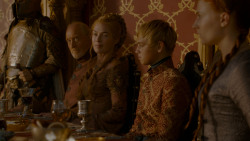 extant_GameOfThrones_4x02-TheLionAndTheRose_5216