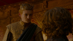 extant_GameOfThrones_4x02-TheLionAndTheRose_5225