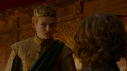 extant_GameOfThrones_4x02-TheLionAndTheRose_5227