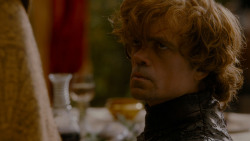 extant_GameOfThrones_4x02-TheLionAndTheRose_5231