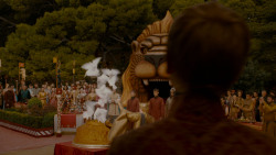 extant_GameOfThrones_4x02-TheLionAndTheRose_5260