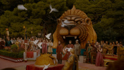 extant_GameOfThrones_4x02-TheLionAndTheRose_5261