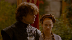 extant_GameOfThrones_4x02-TheLionAndTheRose_5340