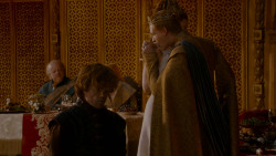 extant_GameOfThrones_4x02-TheLionAndTheRose_5366