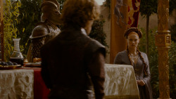 extant_GameOfThrones_4x02-TheLionAndTheRose_5372