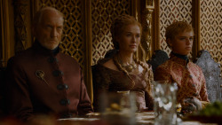 extant_GameOfThrones_4x02-TheLionAndTheRose_5412