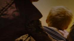 extant_GameOfThrones_4x02-TheLionAndTheRose_5455