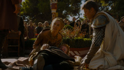 extant_GameOfThrones_4x02-TheLionAndTheRose_5583