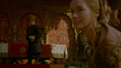 extant_GameOfThrones_4x02-TheLionAndTheRose_5596