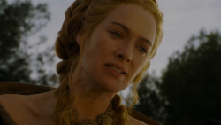 extant_GameOfThrones_4x02-TheLionAndTheRose_5613