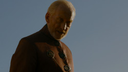 extant_GameOfThrones_4x03-BreakerOfChains_0033