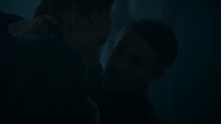 extant_GameOfThrones_4x03-BreakerOfChains_0315