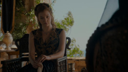 extant_GameOfThrones_4x03-BreakerOfChains_0573