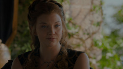 extant_GameOfThrones_4x03-BreakerOfChains_0618