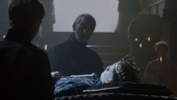extant_GameOfThrones_4x03-BreakerOfChains_0913