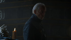 extant_GameOfThrones_4x03-BreakerOfChains_0940