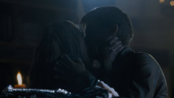 extant_GameOfThrones_4x03-BreakerOfChains_1367