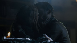 extant_GameOfThrones_4x03-BreakerOfChains_1371
